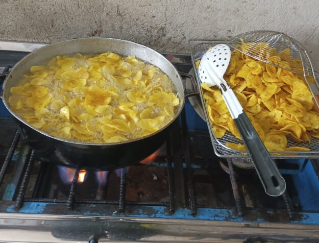 Chifles