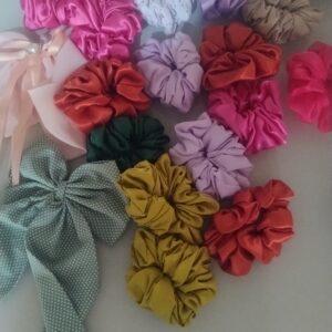 Moños scrons