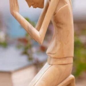 FIGURA EN MADERA