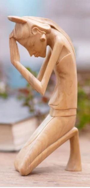 FIGURA EN MADERA
