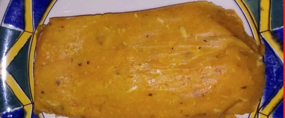 Tamales de pollo y chancho
