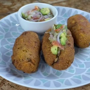 Corviches rellenos